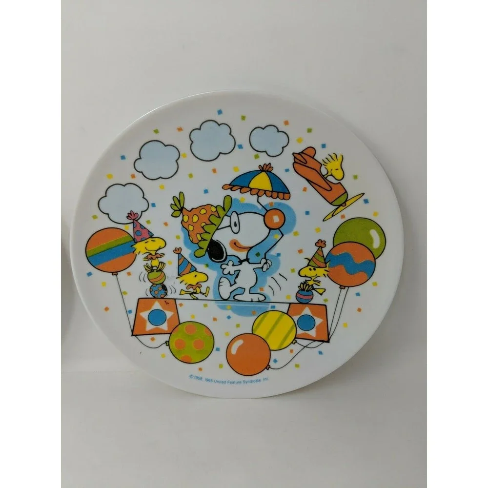 Peanuts plates has